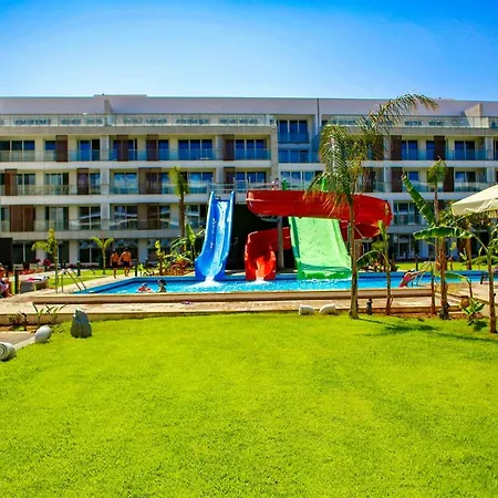 Hotel Courtyard Long Iskele District (Northern Cyprus)