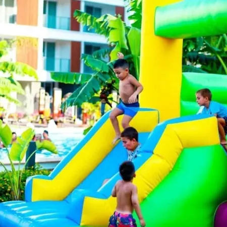 酒店 Courtyard Long 3*