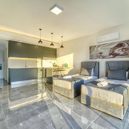 Courtyard Long 酒店