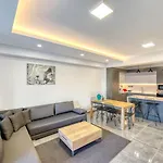 Courtyard Long