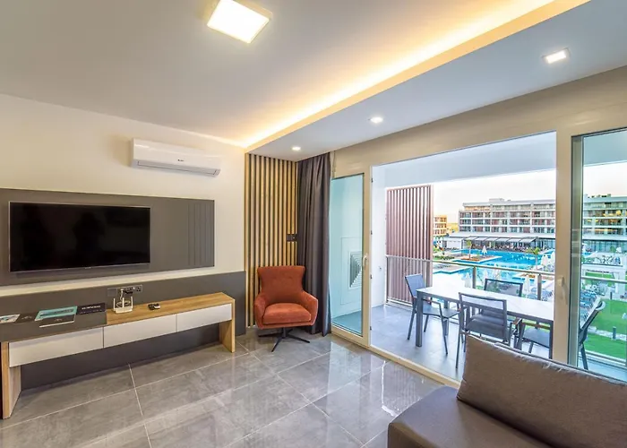 Courtyard Long 3* Iskele District (Northern Cyprus)